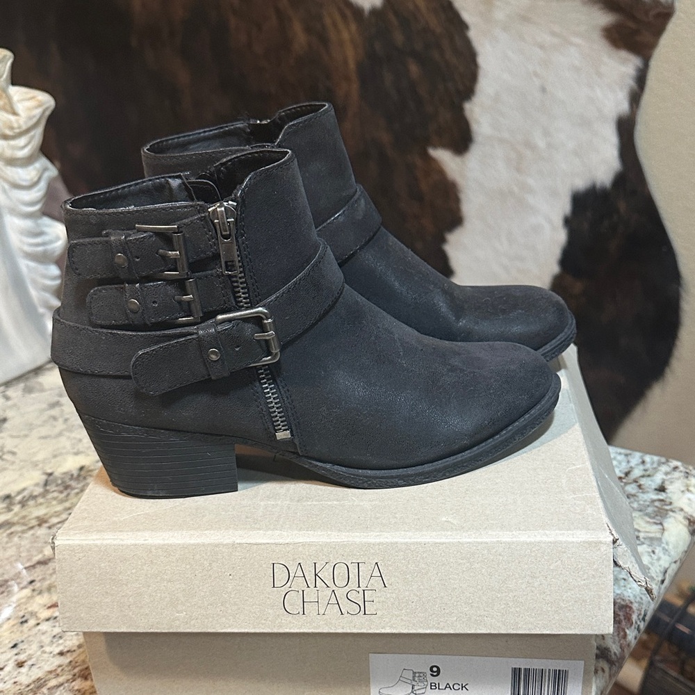 Women's Black Ankle Booties